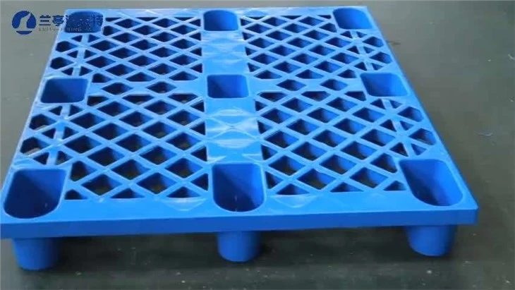 china Half Plastic Pallets