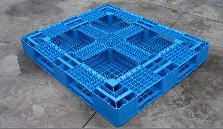 china Plastic Pallets And Containers For The Fishing Industry